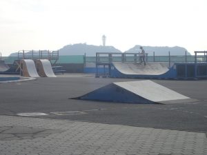 鵠沼海浜公園スケートパークセンターエリア
