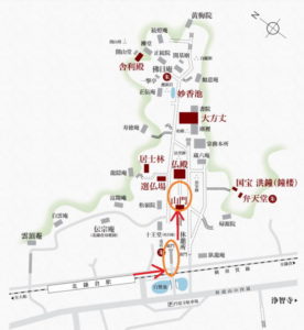 円覚寺：山門と紅葉地図