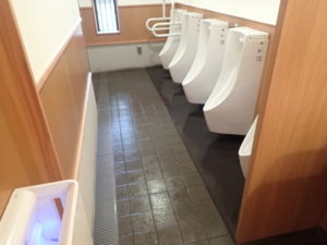 円覚寺：売店横トイレ